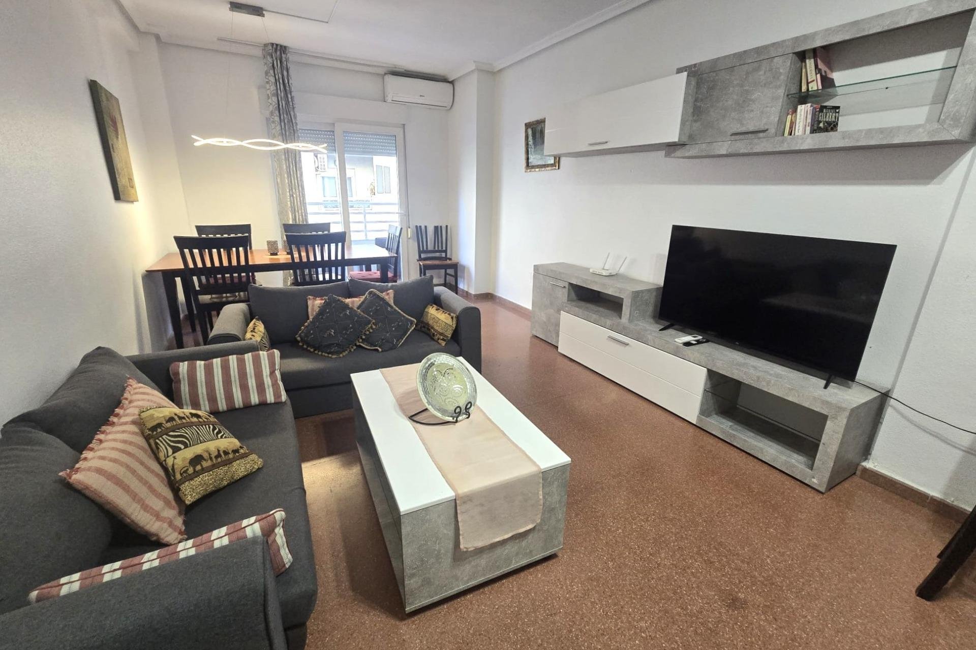 Revente - Appartement -
Torrevieja - Las Piscinas Naturales