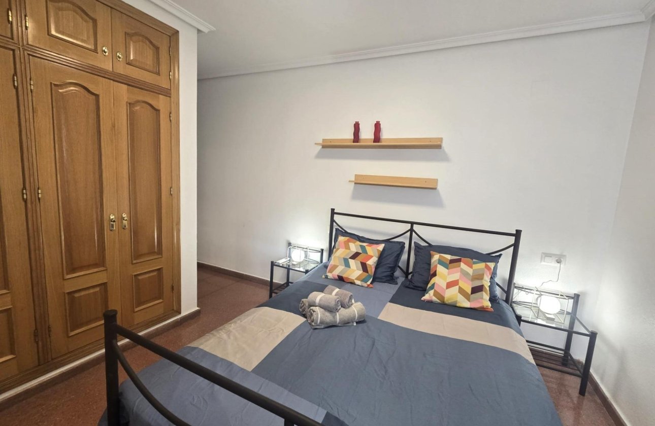Revente - Appartement -
Torrevieja - Las Piscinas Naturales