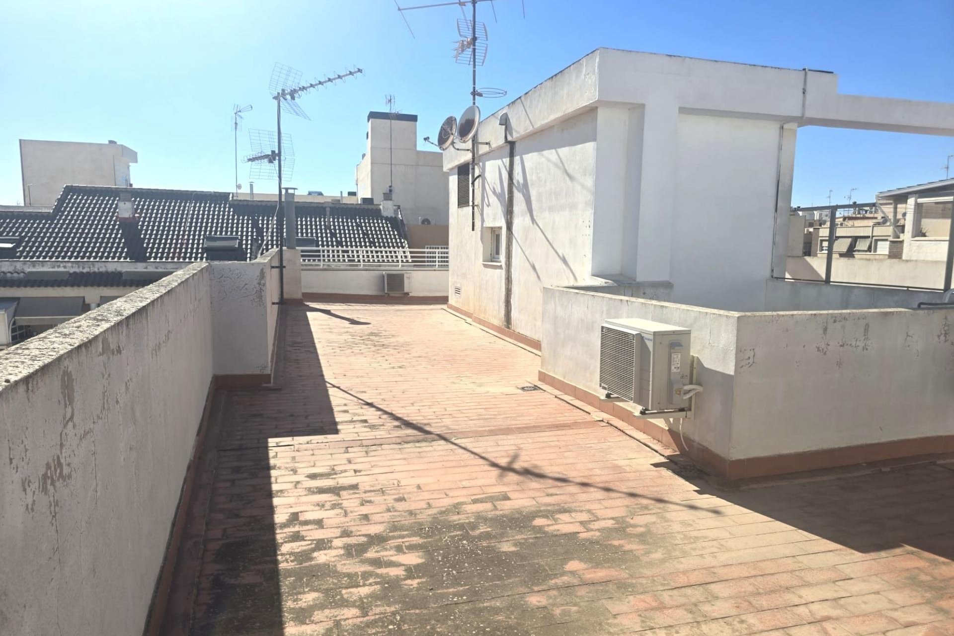 Revente - Appartement -
Torrevieja - Las Piscinas Naturales