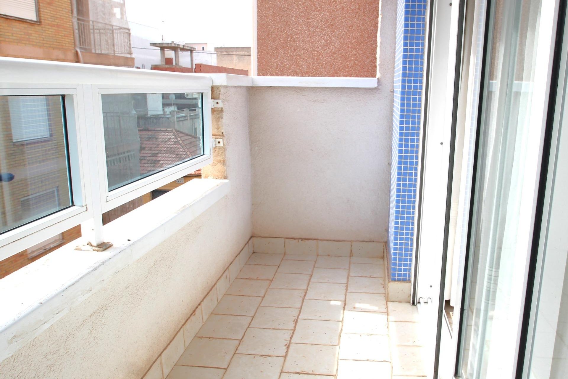 Revente - Appartement -
Torrevieja - Las Piscinas Naturales