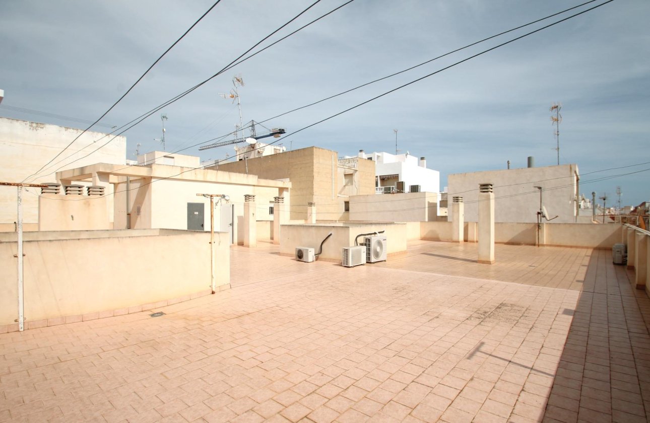 Revente - Appartement -
Torrevieja - Las Piscinas Naturales