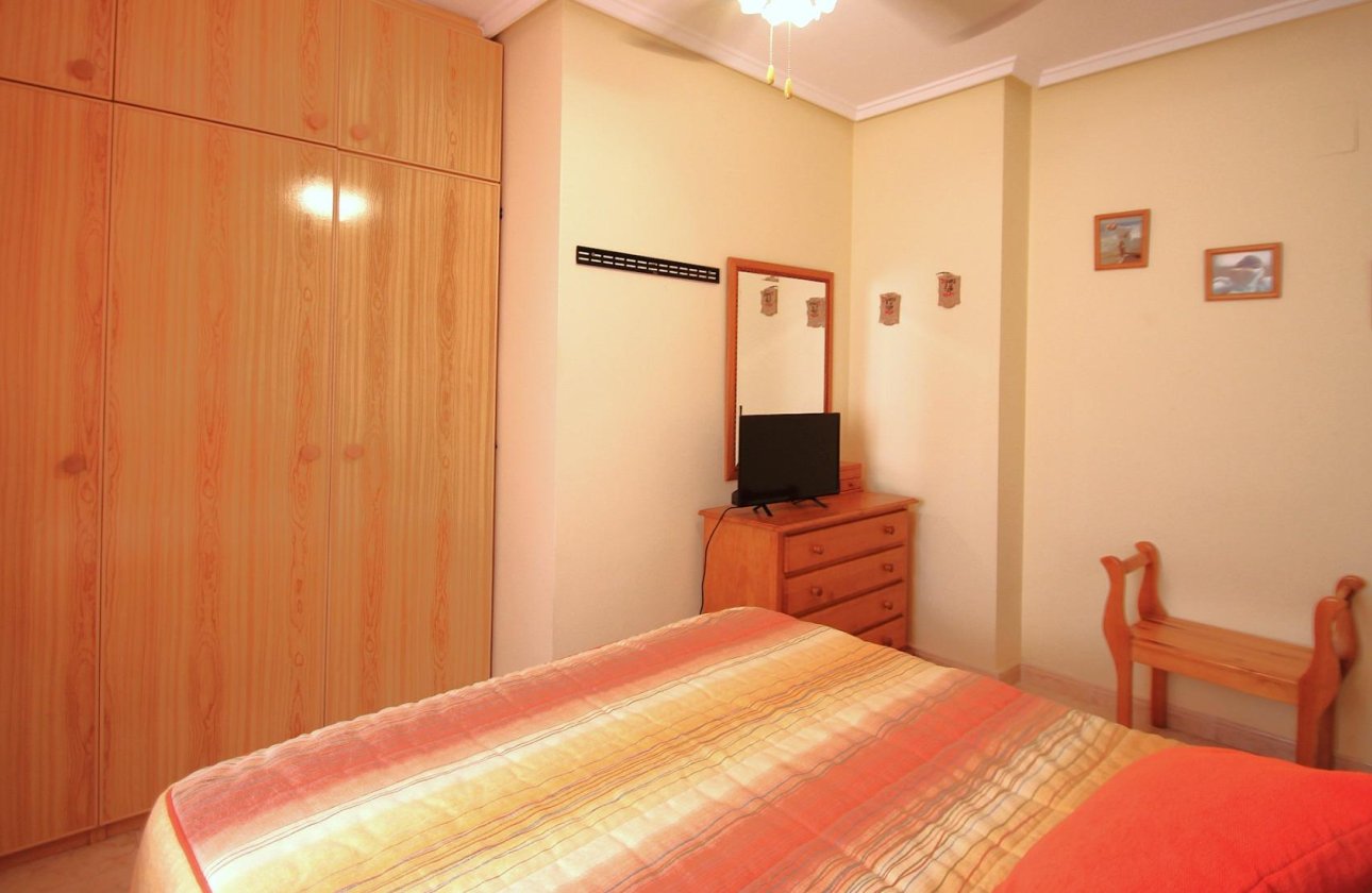 Revente - Appartement -
Torrevieja - Las Piscinas Naturales