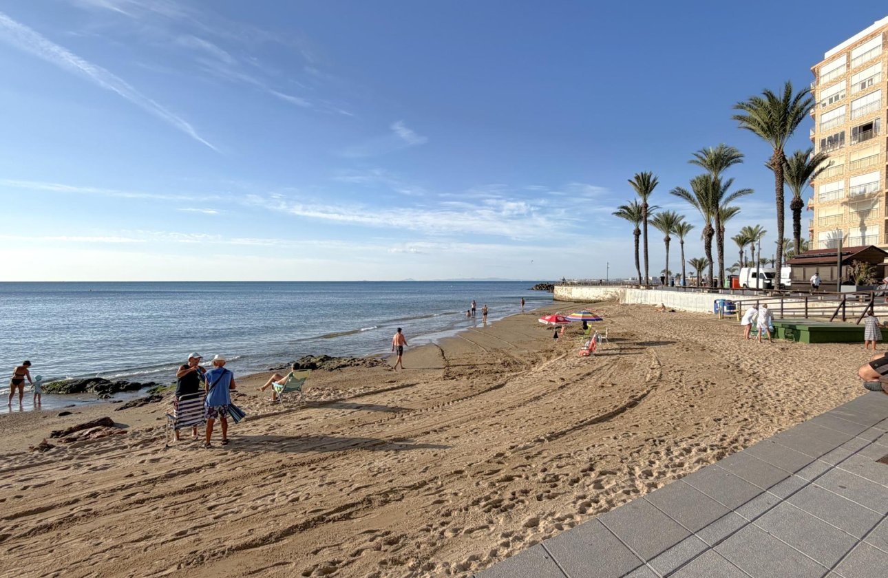 Revente - Appartement -
Torrevieja - Las Piscinas Naturales