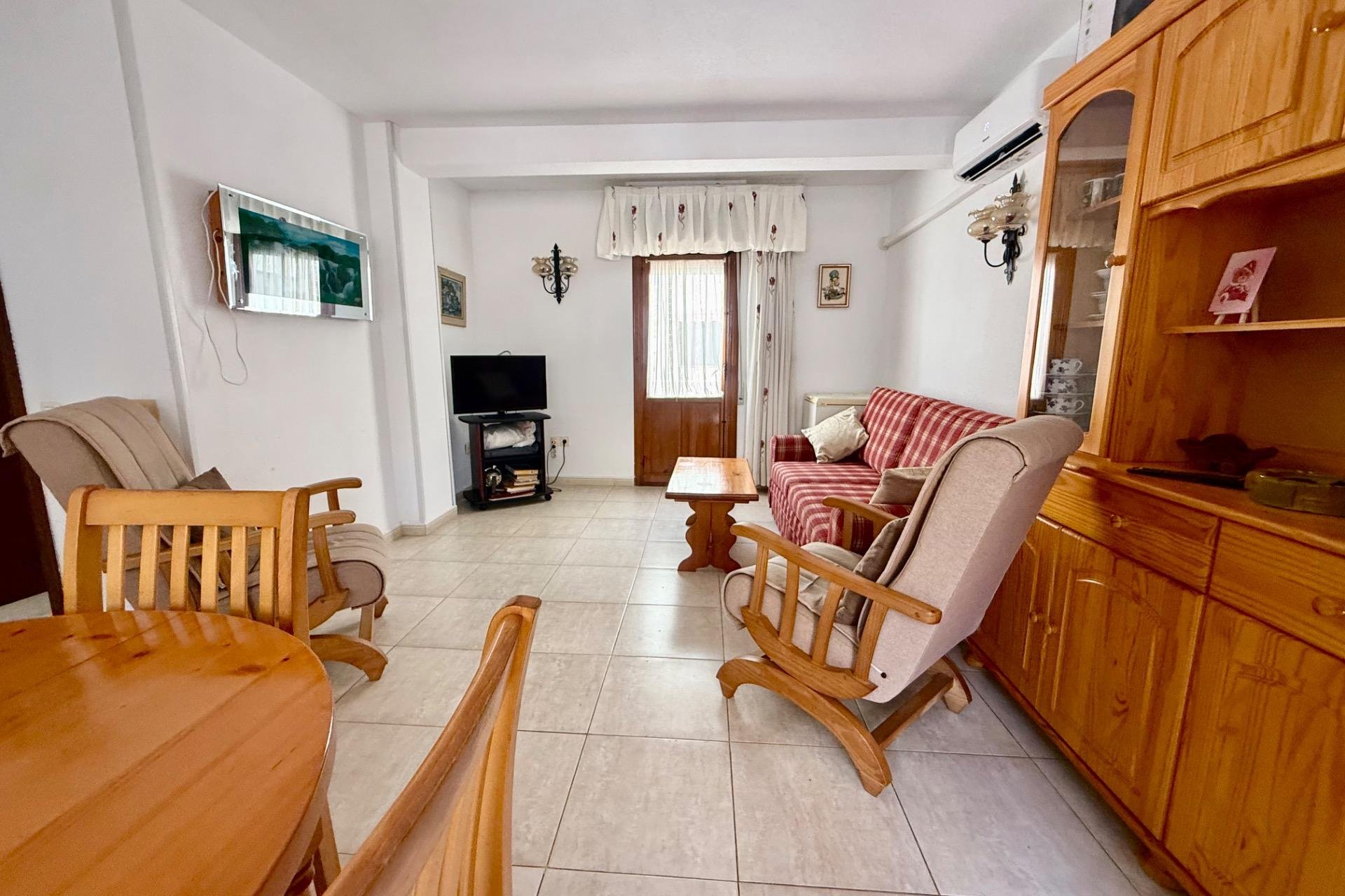 Revente - Appartement -
Torrevieja - Los Europeos