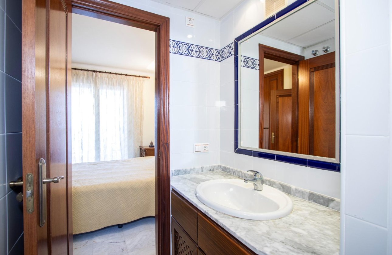 Revente - Appartement -
Torrevieja - Los Frutales