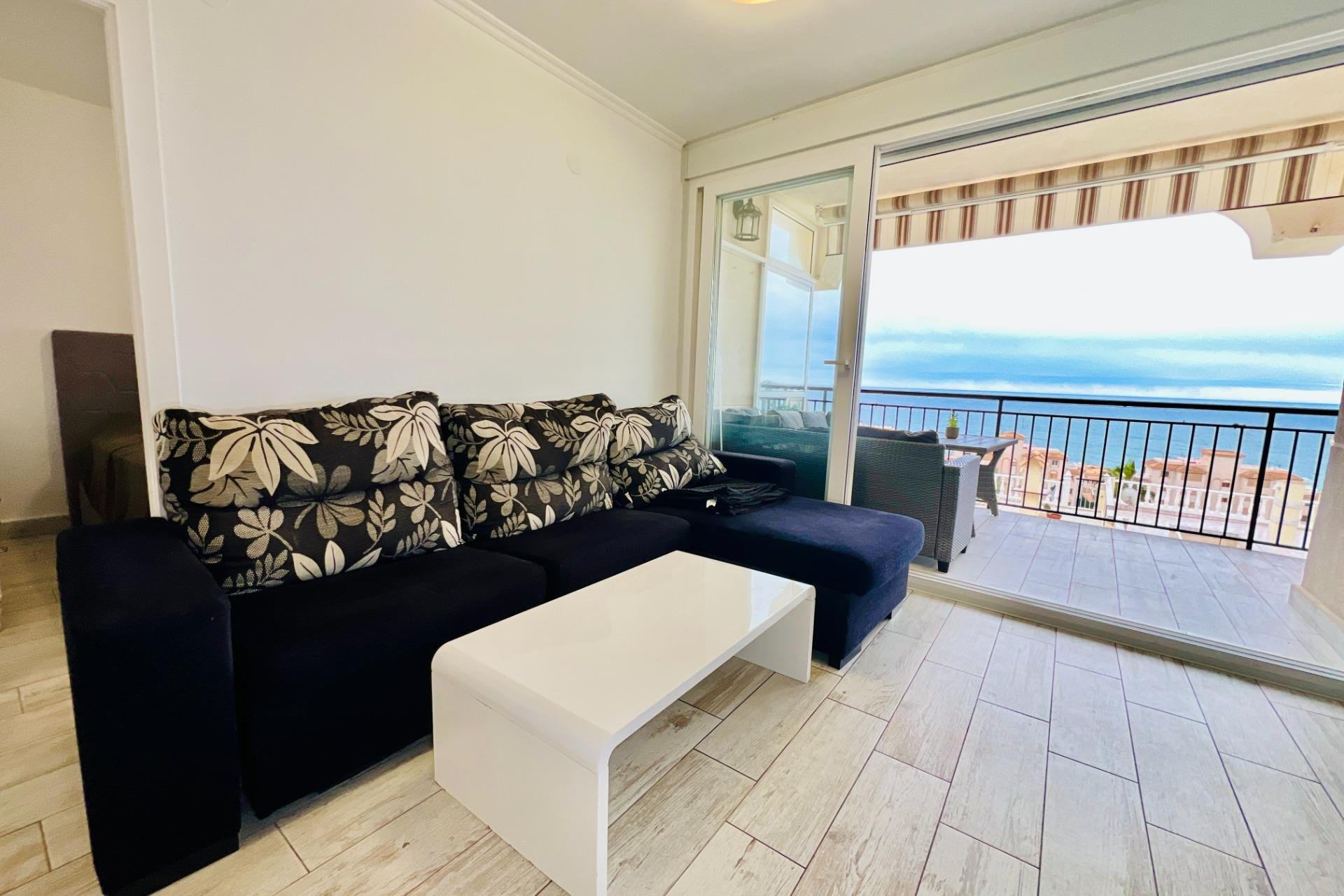 Revente - Appartement -
Torrevieja - Miramar - Torre Del Moro