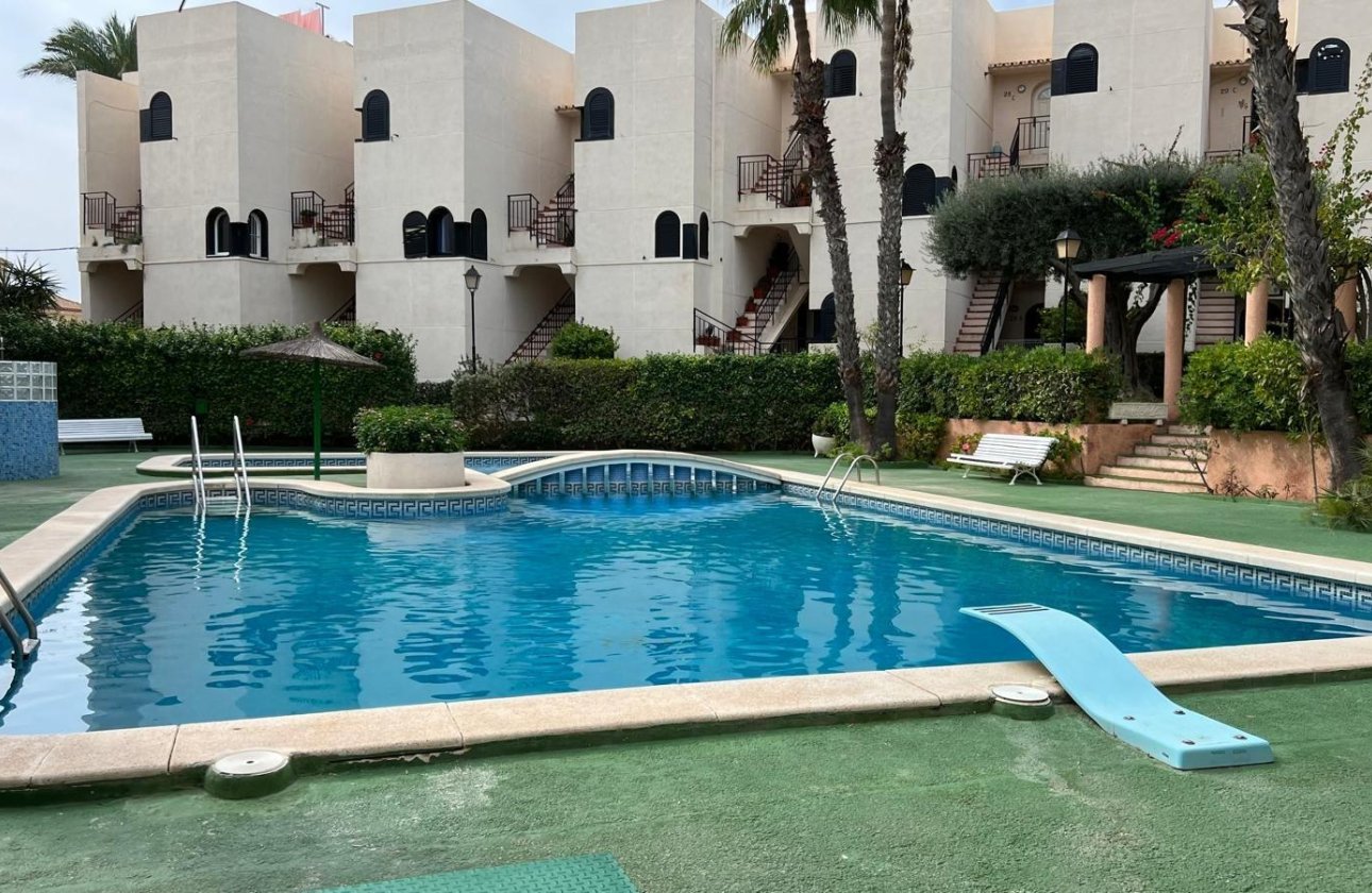 Revente - Appartement -
Torrevieja - Miramar - Torre Del Moro