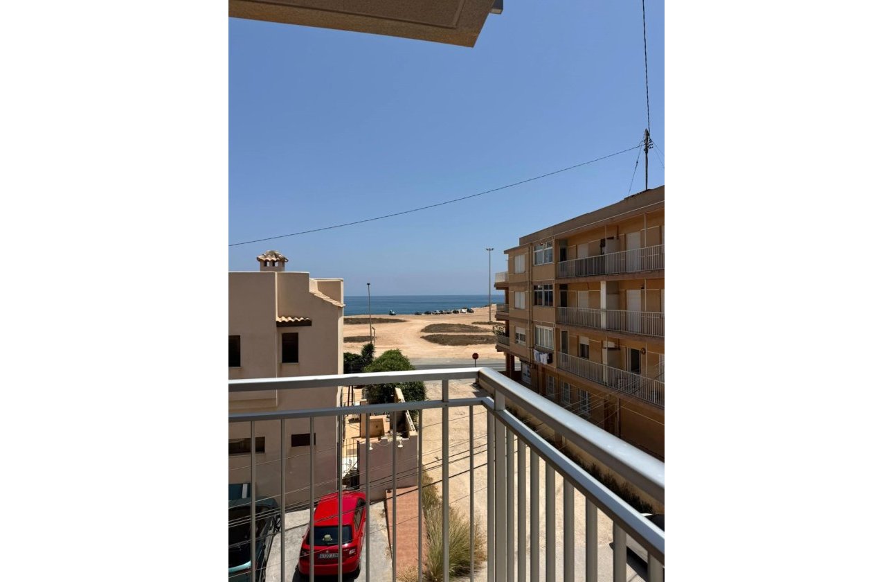 Revente - Appartement -
Torrevieja - Miramar - Torre Del Moro