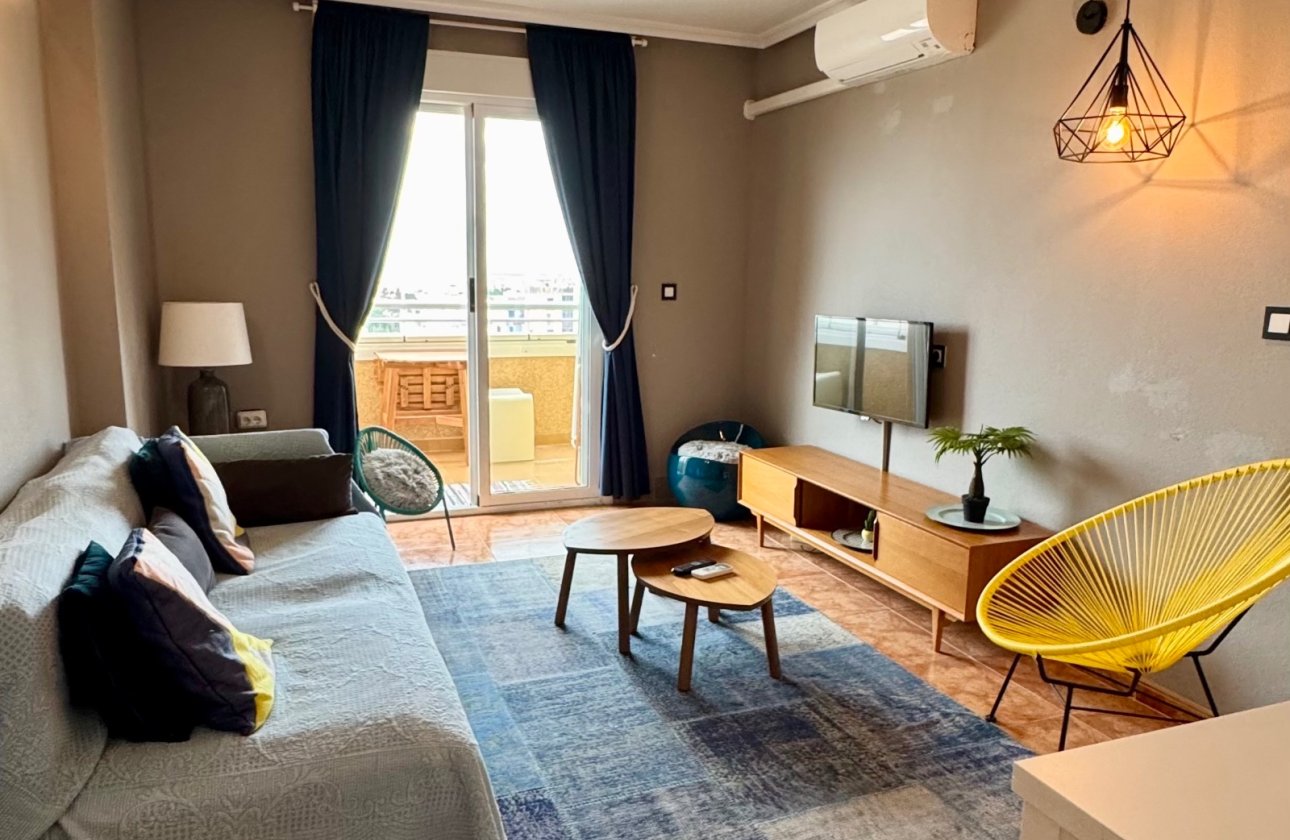 Revente - Appartement -
Torrevieja - Nueva Torrevieja - Aguas Nuevas