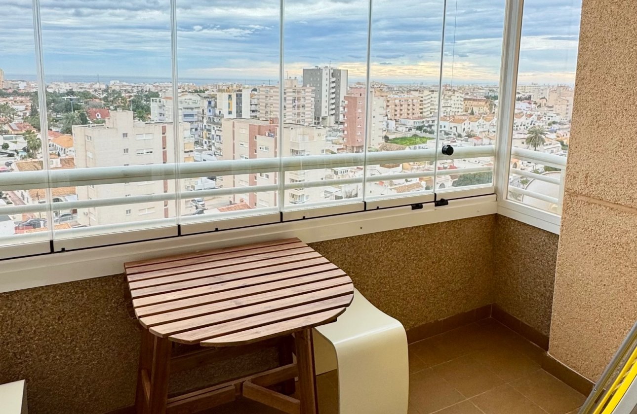 Revente - Appartement -
Torrevieja - Nueva Torrevieja - Aguas Nuevas