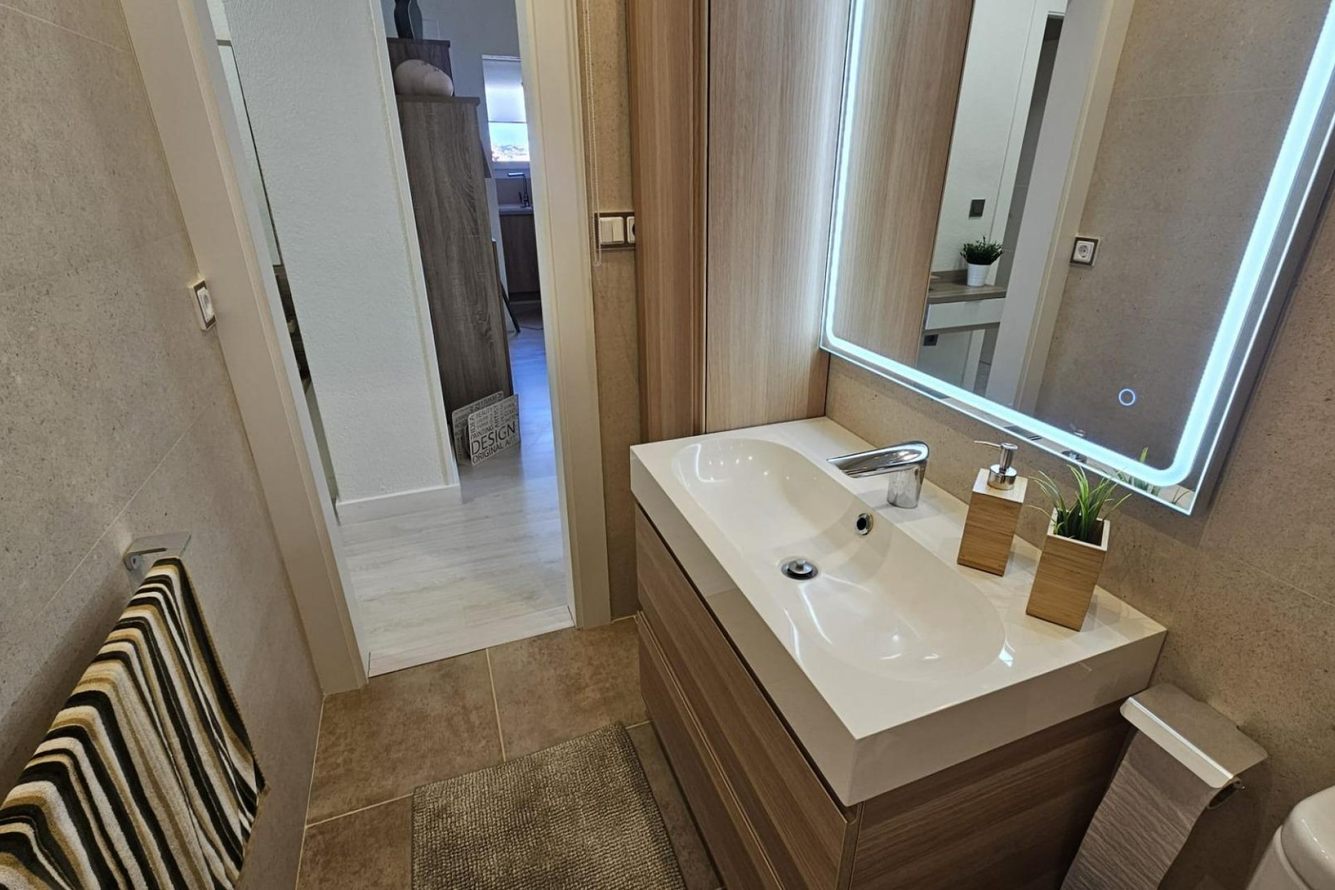 Revente - Appartement -
Torrevieja - Nueva Torrevieja