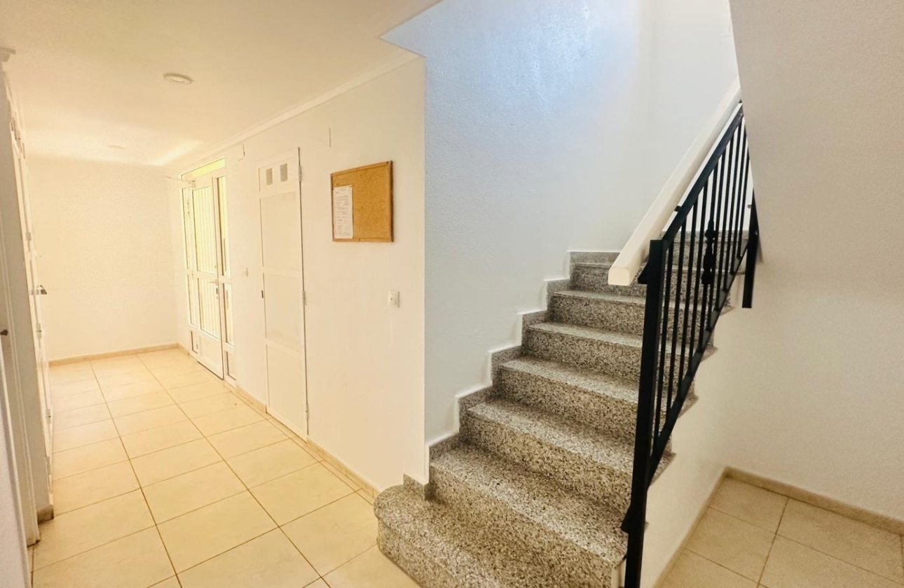 Revente - Appartement -
Torrevieja - Nueva Torrevieja