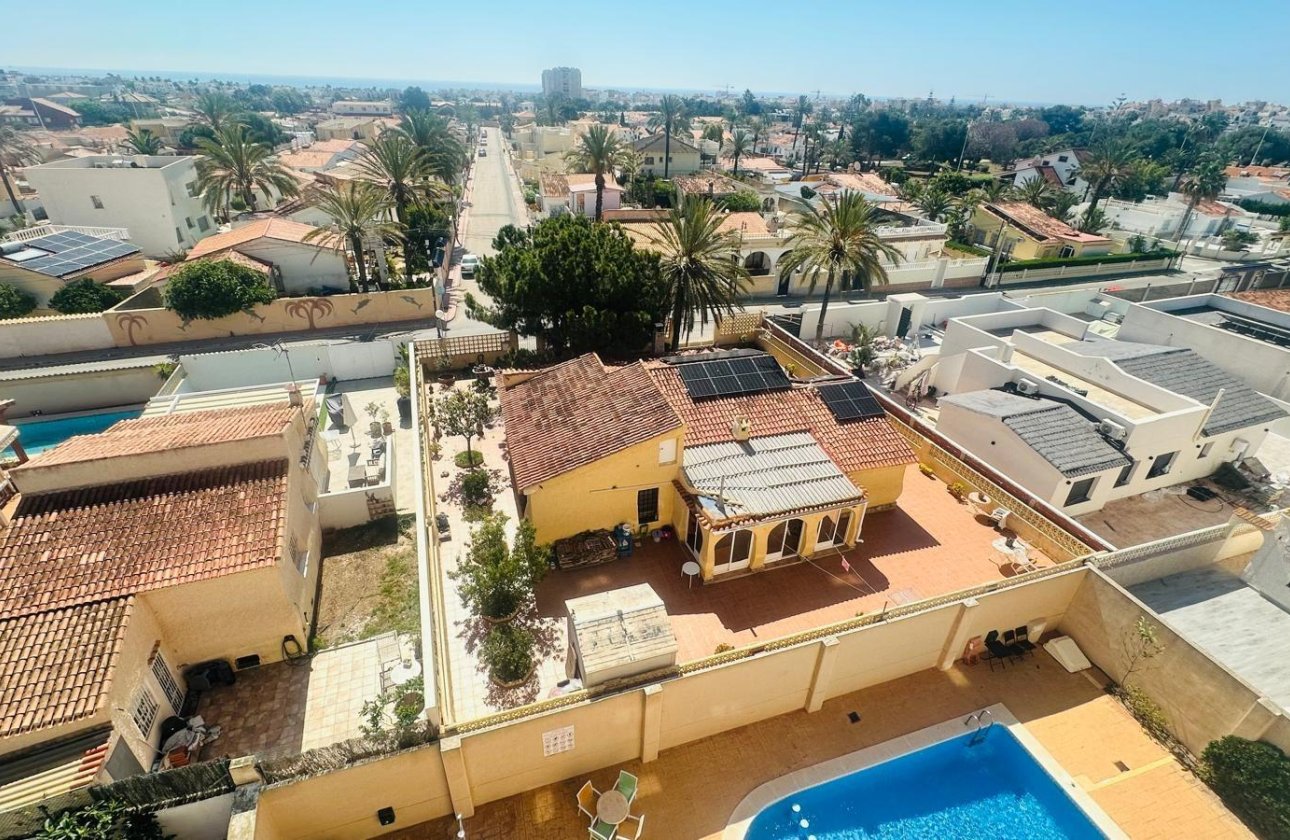 Revente - Appartement -
Torrevieja - Nueva Torrevieja