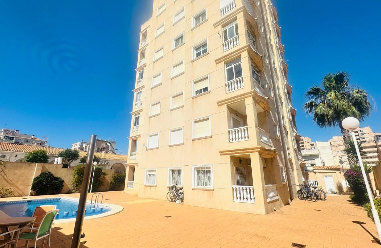Revente - Appartement -
Torrevieja - Nueva Torrevieja