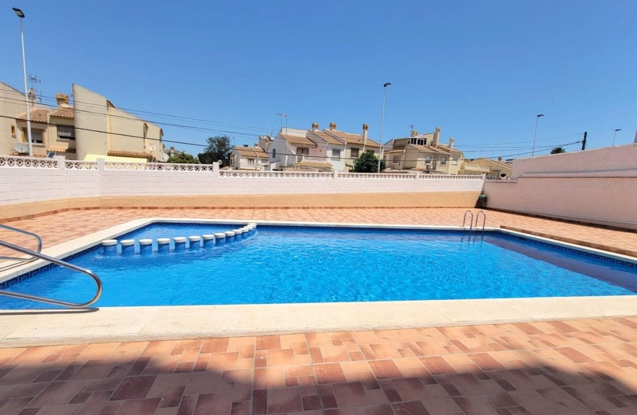 Revente - Appartement -
Torrevieja - Nueva Torrevieja