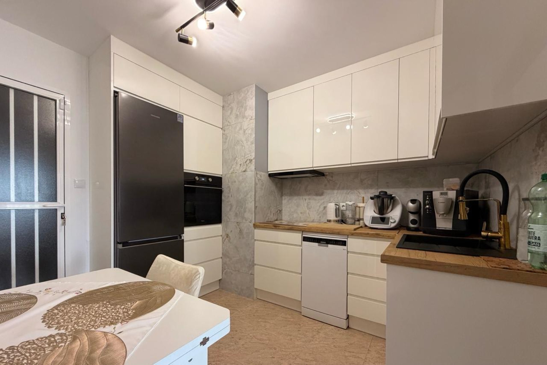 Revente - Appartement -
Torrevieja - Nueva Torrevieja