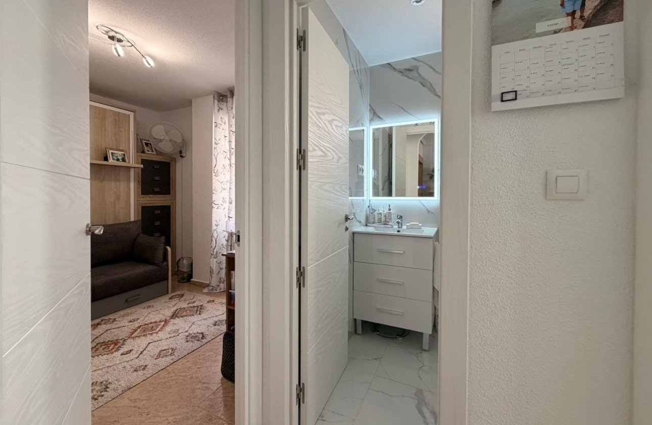 Revente - Appartement -
Torrevieja - Nueva Torrevieja