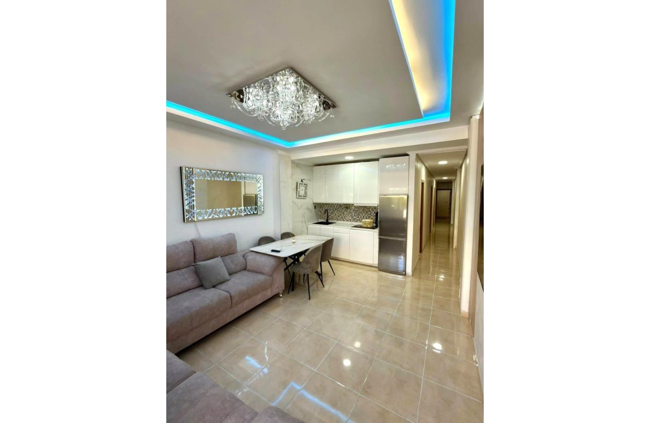 Revente - Appartement -
Torrevieja - Nueva Torrevieja