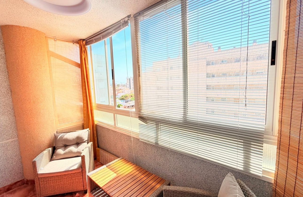 Revente - Appartement -
Torrevieja - Nueva Torrevieja