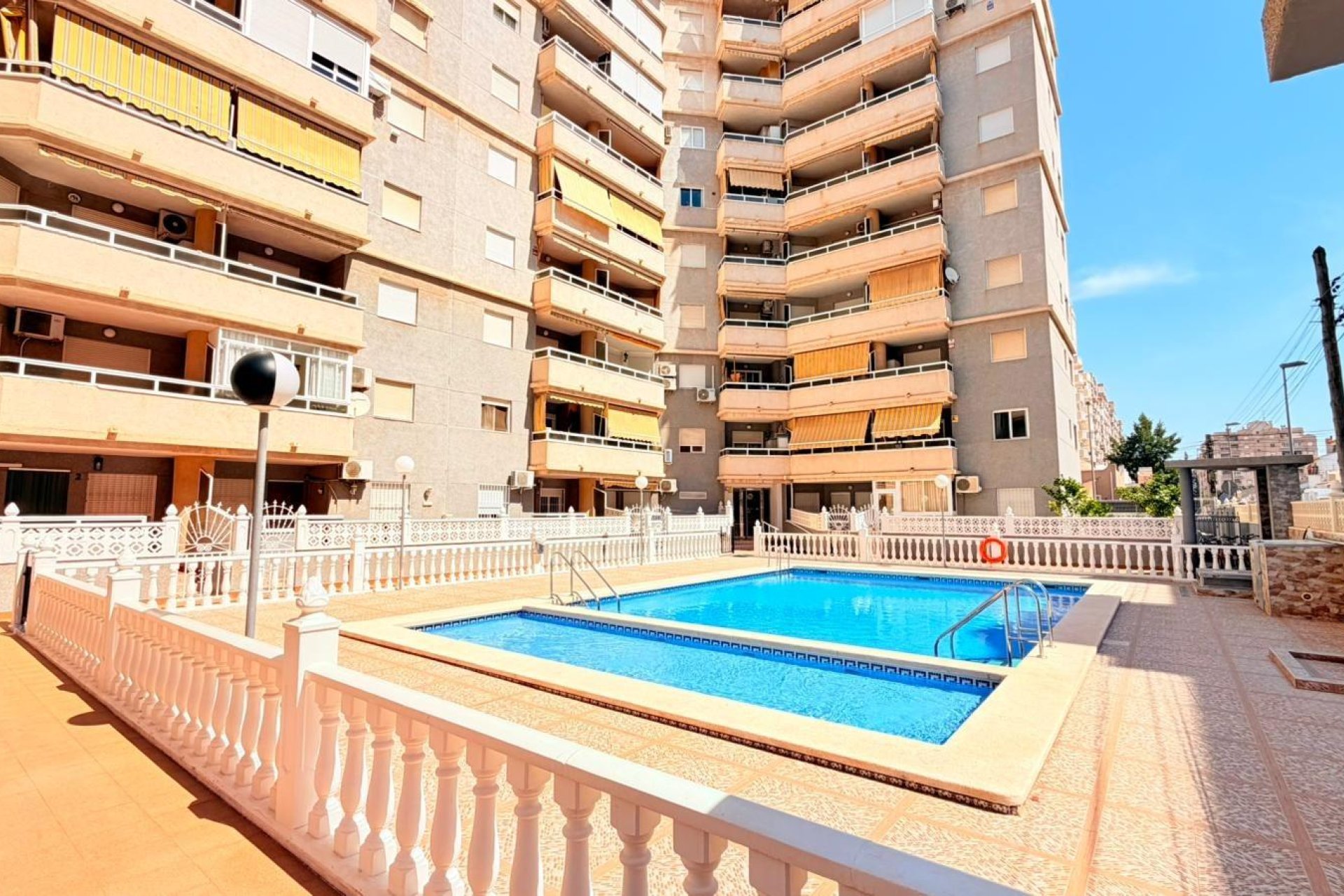 Revente - Appartement -
Torrevieja - Nueva Torrevieja