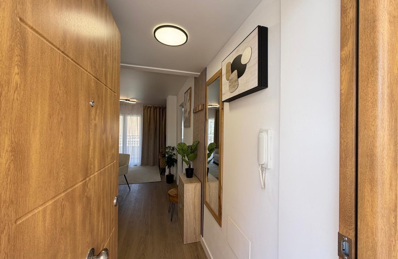Revente - Appartement -
Torrevieja - Nueva Torrevieja