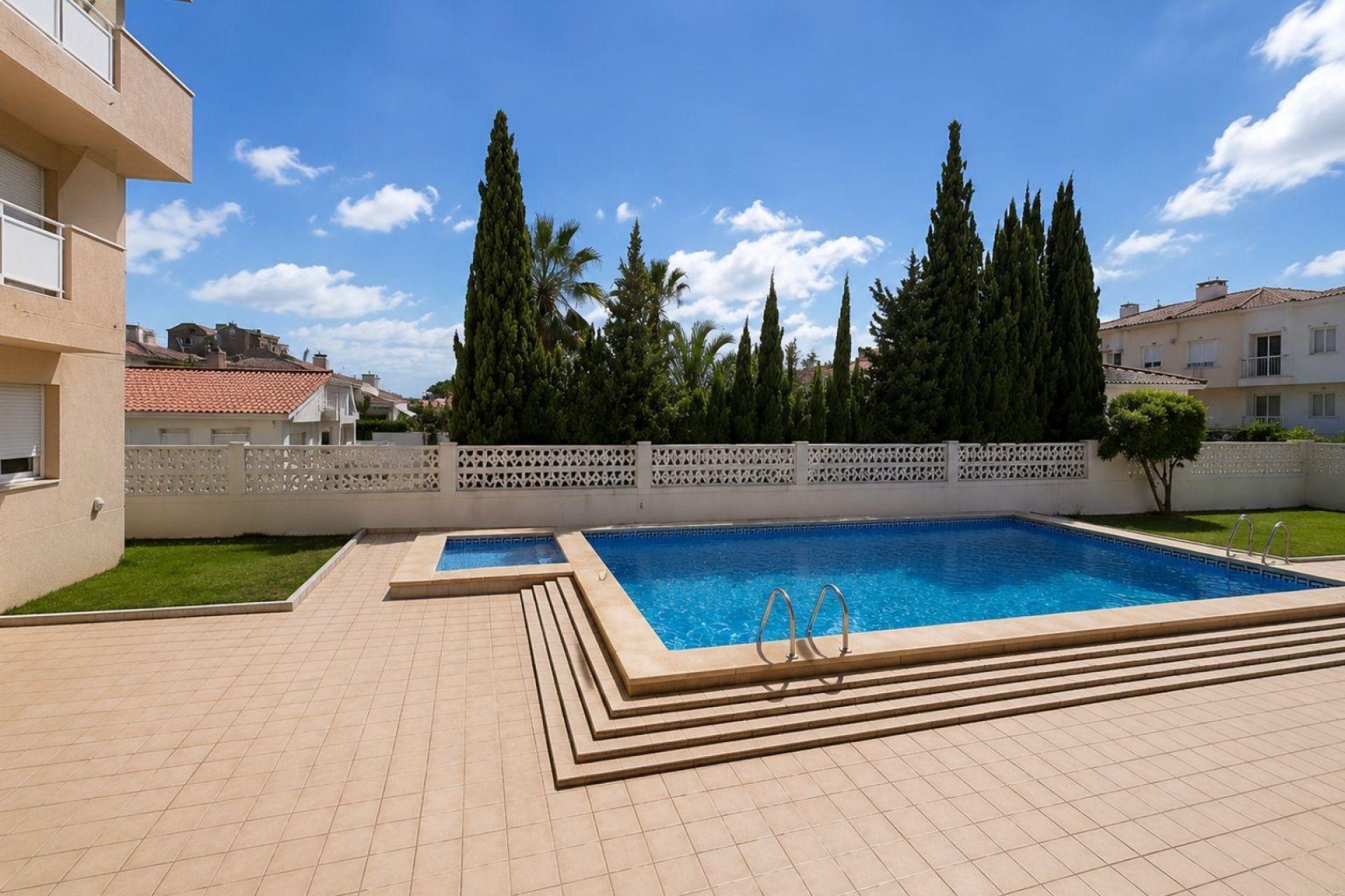 Revente - Appartement -
Torrevieja - Nueva Torrevieja