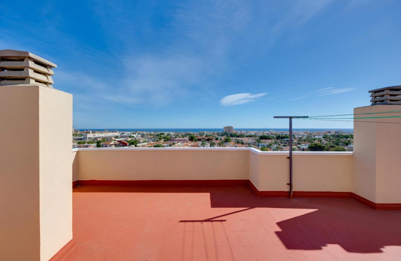Revente - Appartement -
Torrevieja - Nueva Torrevieja