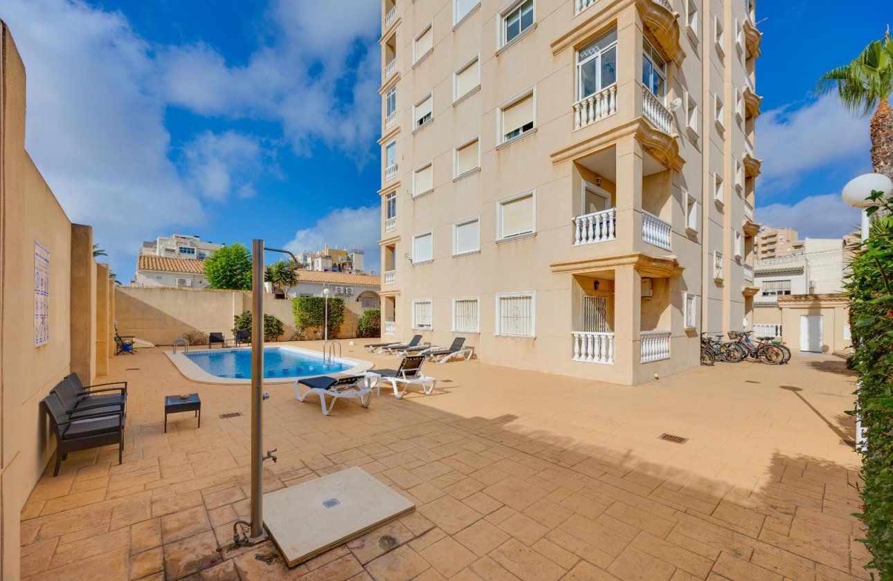 Revente - Appartement -
Torrevieja - Nueva Torrevieja