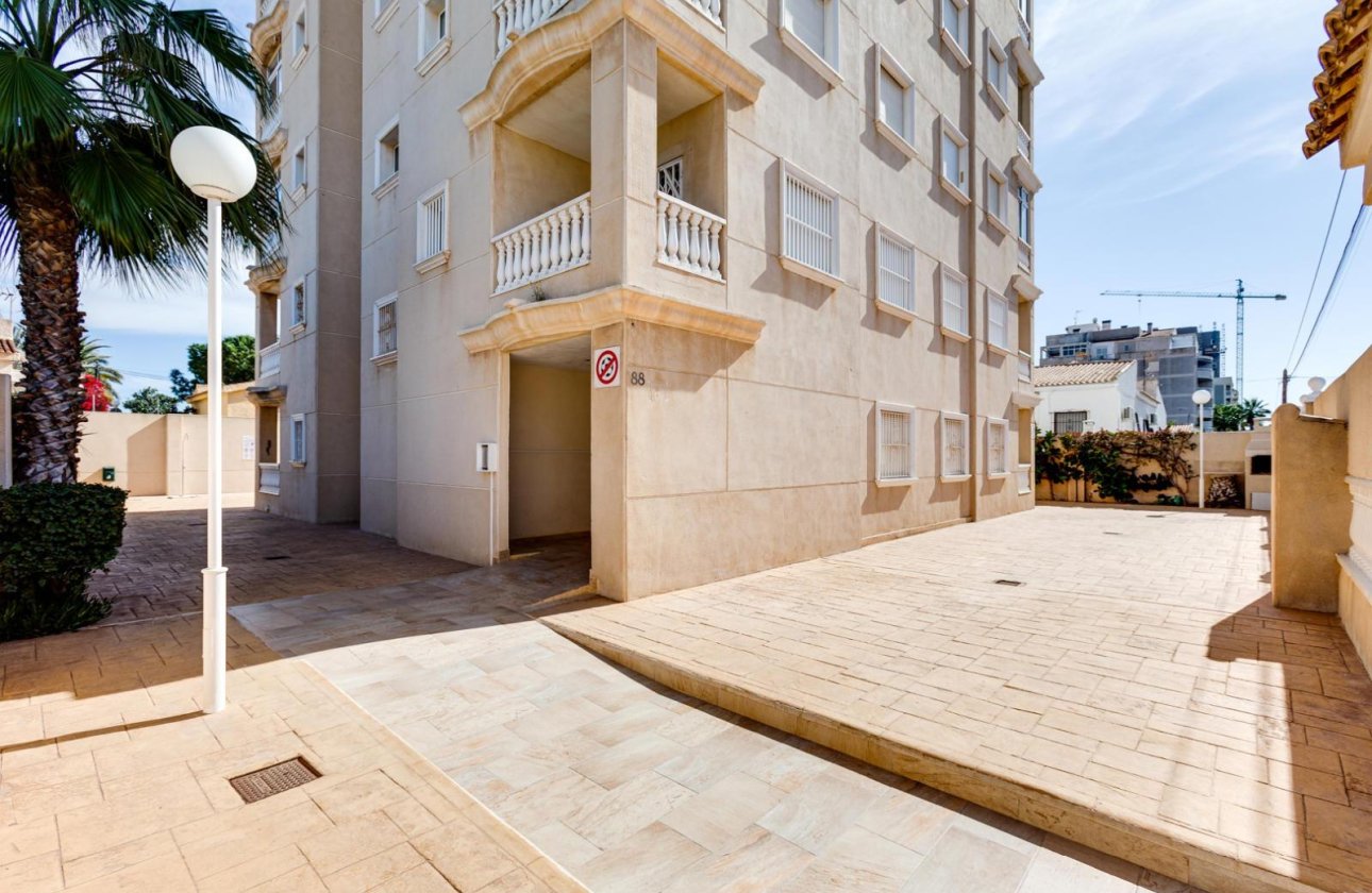 Revente - Appartement -
Torrevieja - Nueva Torrevieja