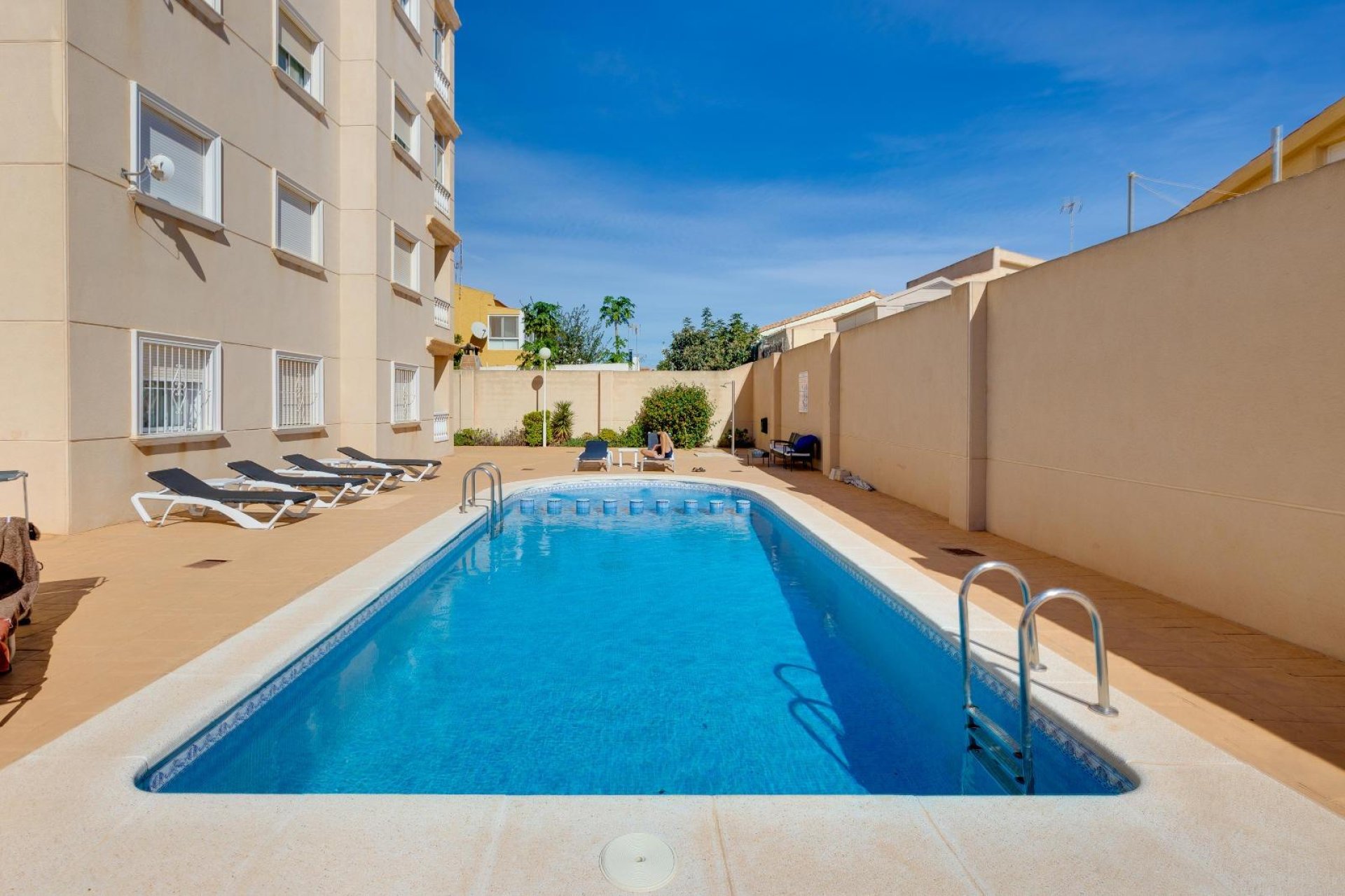 Revente - Appartement -
Torrevieja - Nueva Torrevieja