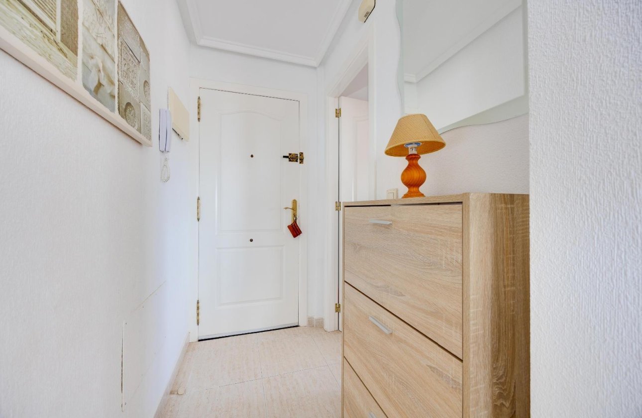 Revente - Appartement -
Torrevieja - Nueva Torrevieja