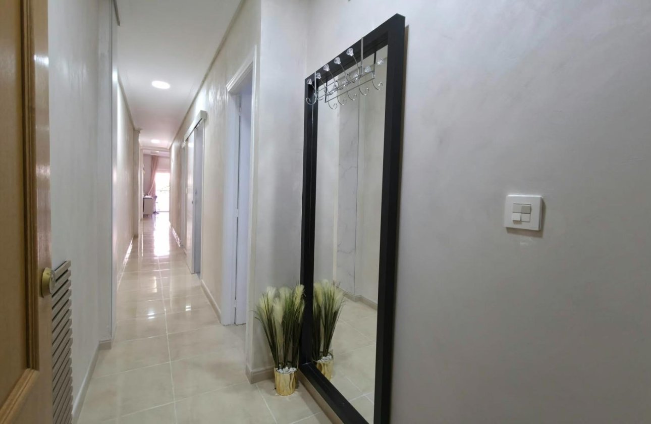 Revente - Appartement -
Torrevieja - Nueva Torrevieja