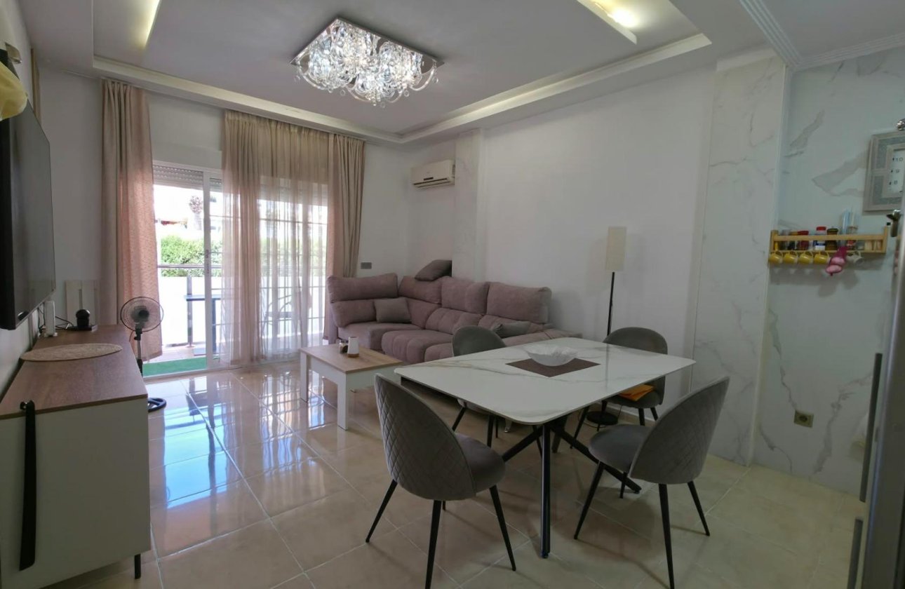 Revente - Appartement -
Torrevieja - Nueva Torrevieja