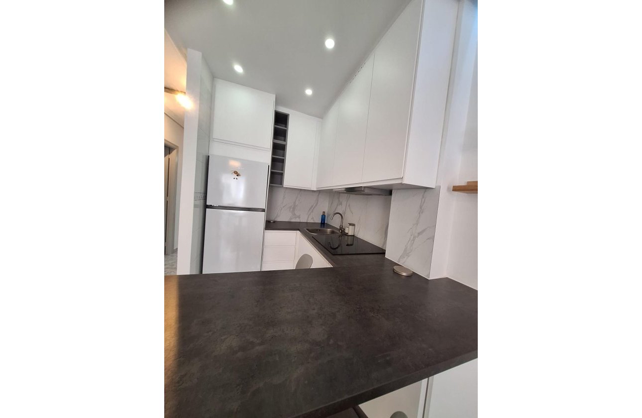 Revente - Appartement -
Torrevieja - Nueva Torrevieja