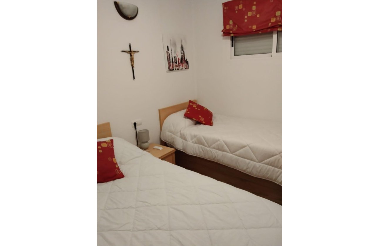 Revente - Appartement -
Torrevieja - Parque Acuático - Sector 25