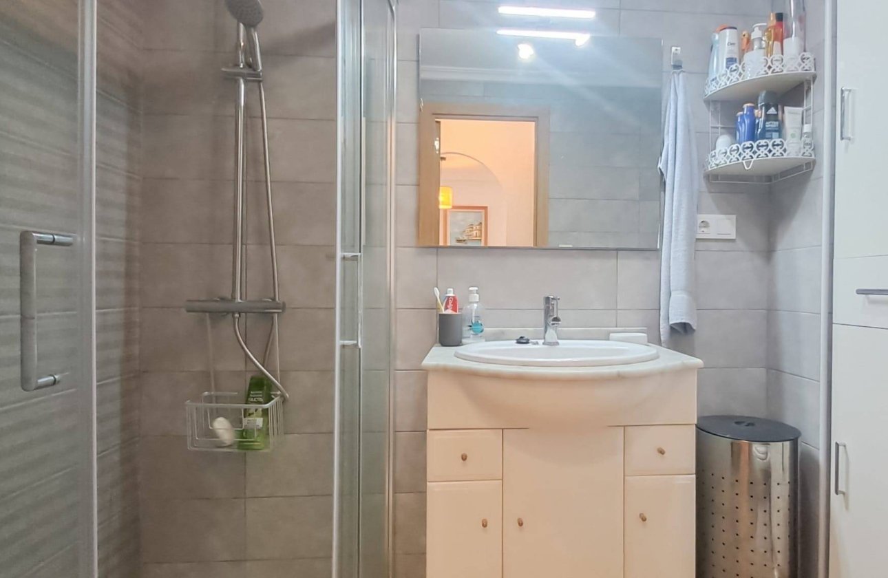 Revente - Appartement -
Torrevieja - Parque Acuático - Sector 25