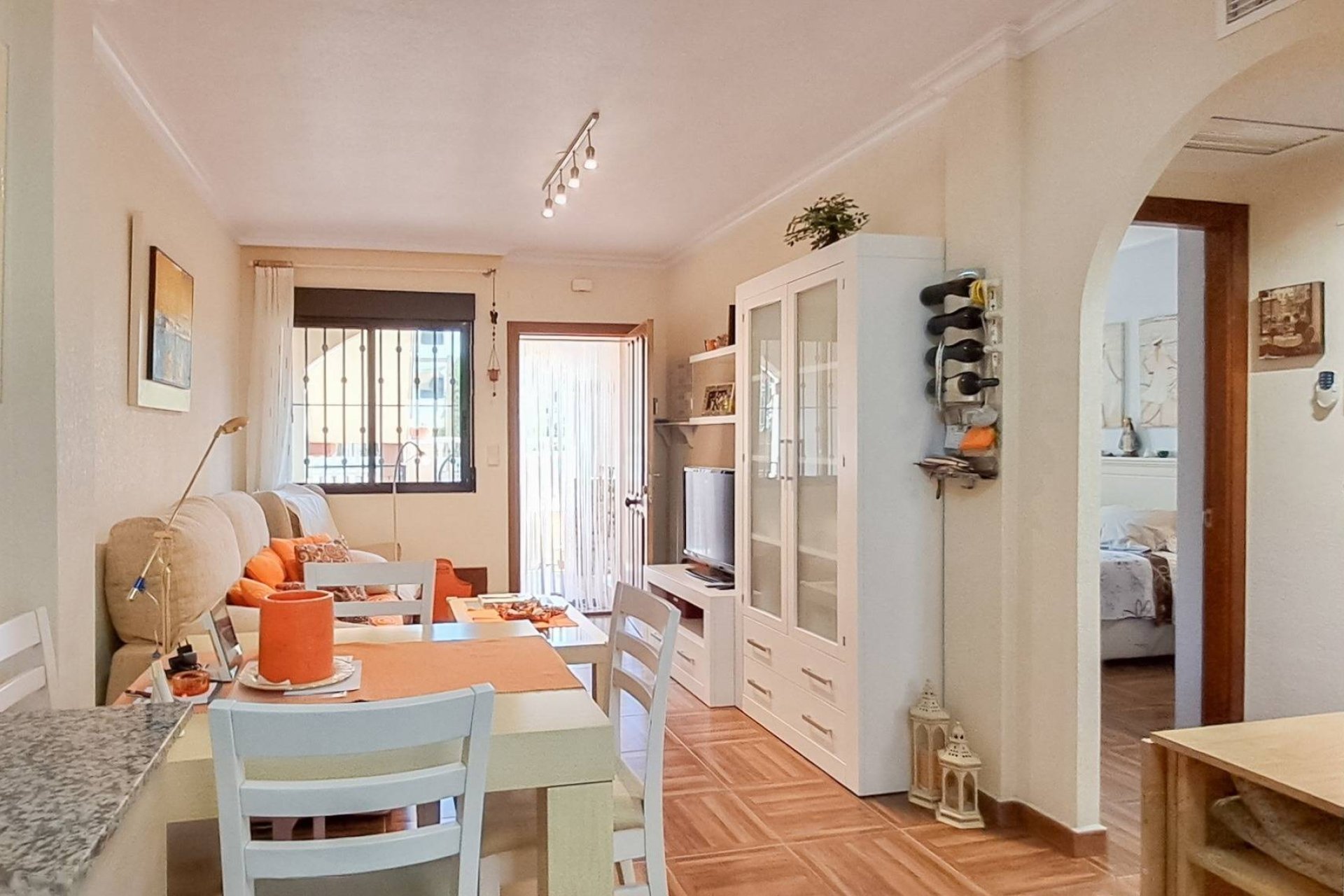 Revente - Appartement -
Torrevieja - Parque Acuático - Sector 25