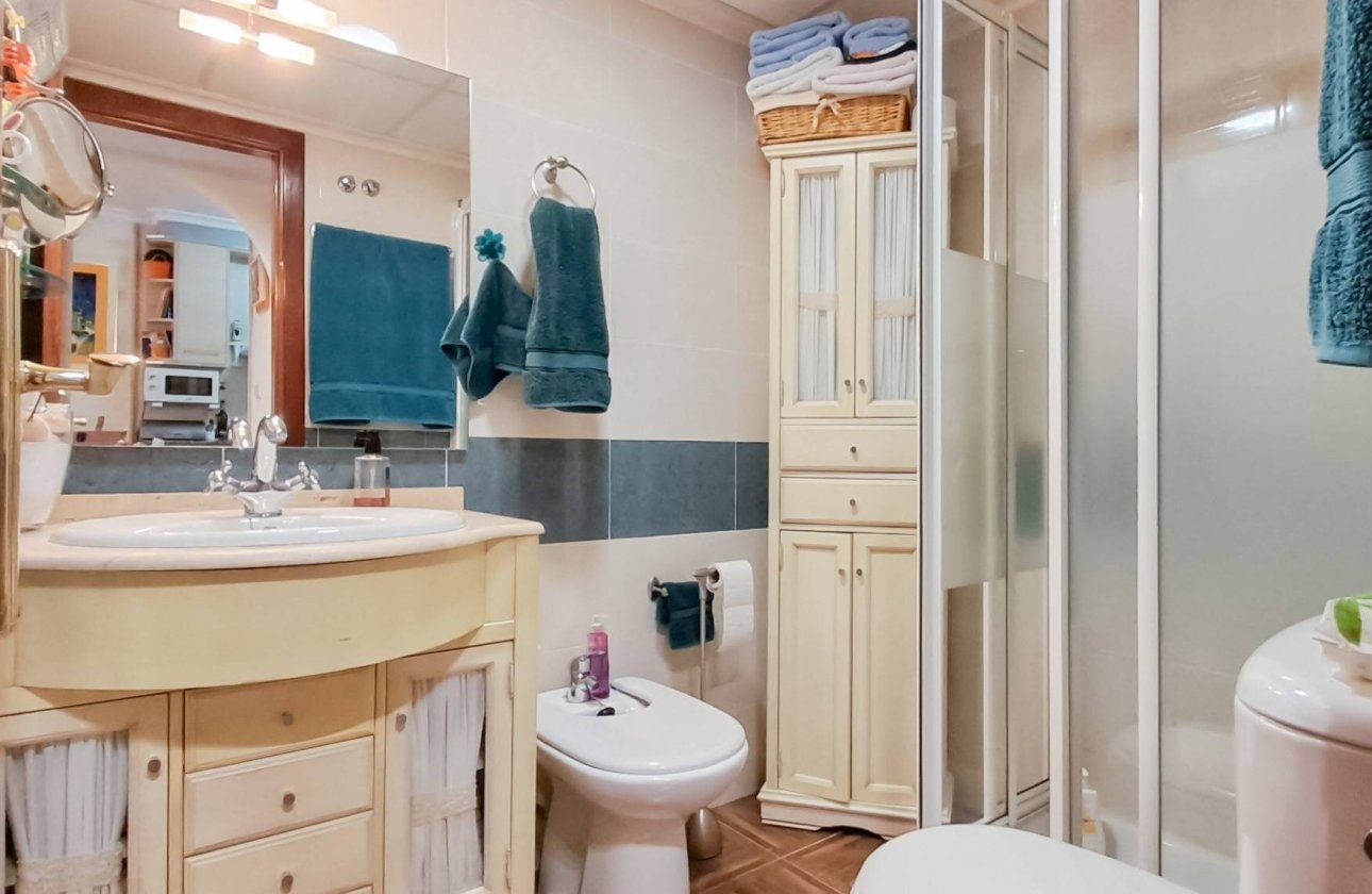 Revente - Appartement -
Torrevieja - Parque Acuático - Sector 25