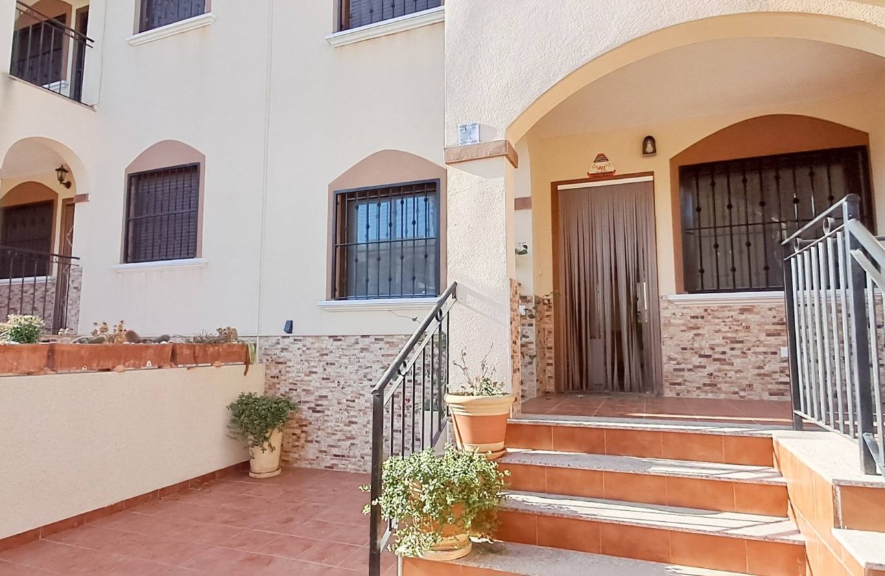 Revente - Appartement -
Torrevieja - Parque Acuático - Sector 25