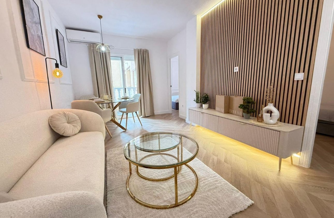 Revente - Appartement -
Torrevieja - PARQUE DE LAS NACIONES