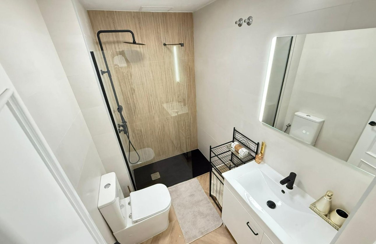 Revente - Appartement -
Torrevieja - PARQUE DE LAS NACIONES