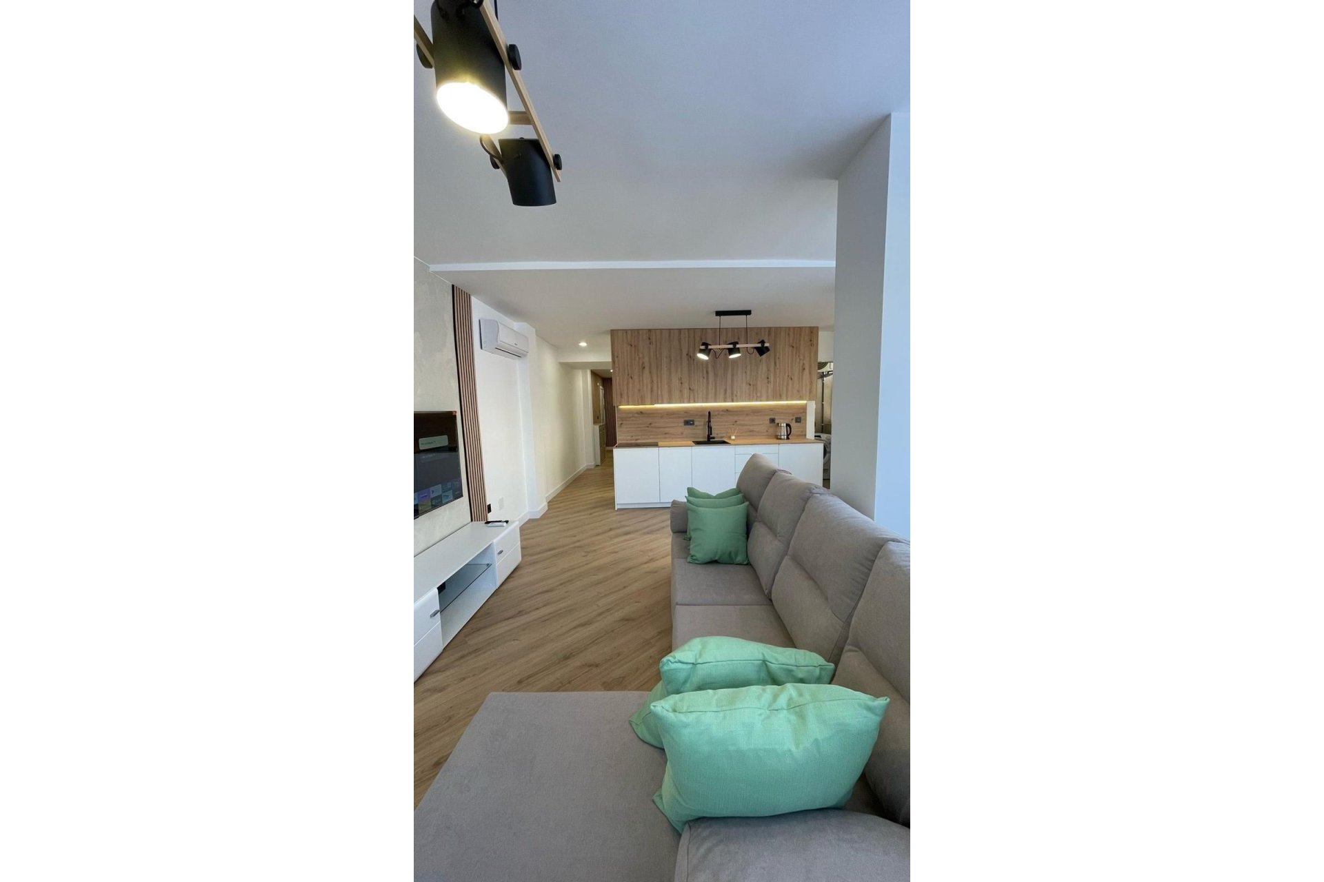 Revente - Appartement -
Torrevieja - PARQUE DE LAS NACIONES