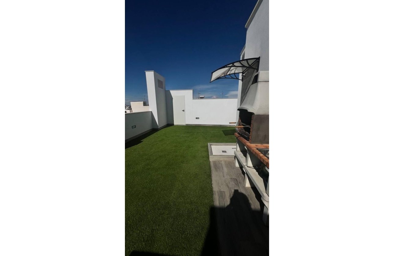 Revente - Appartement -
Torrevieja - PARQUE DE LAS NACIONES