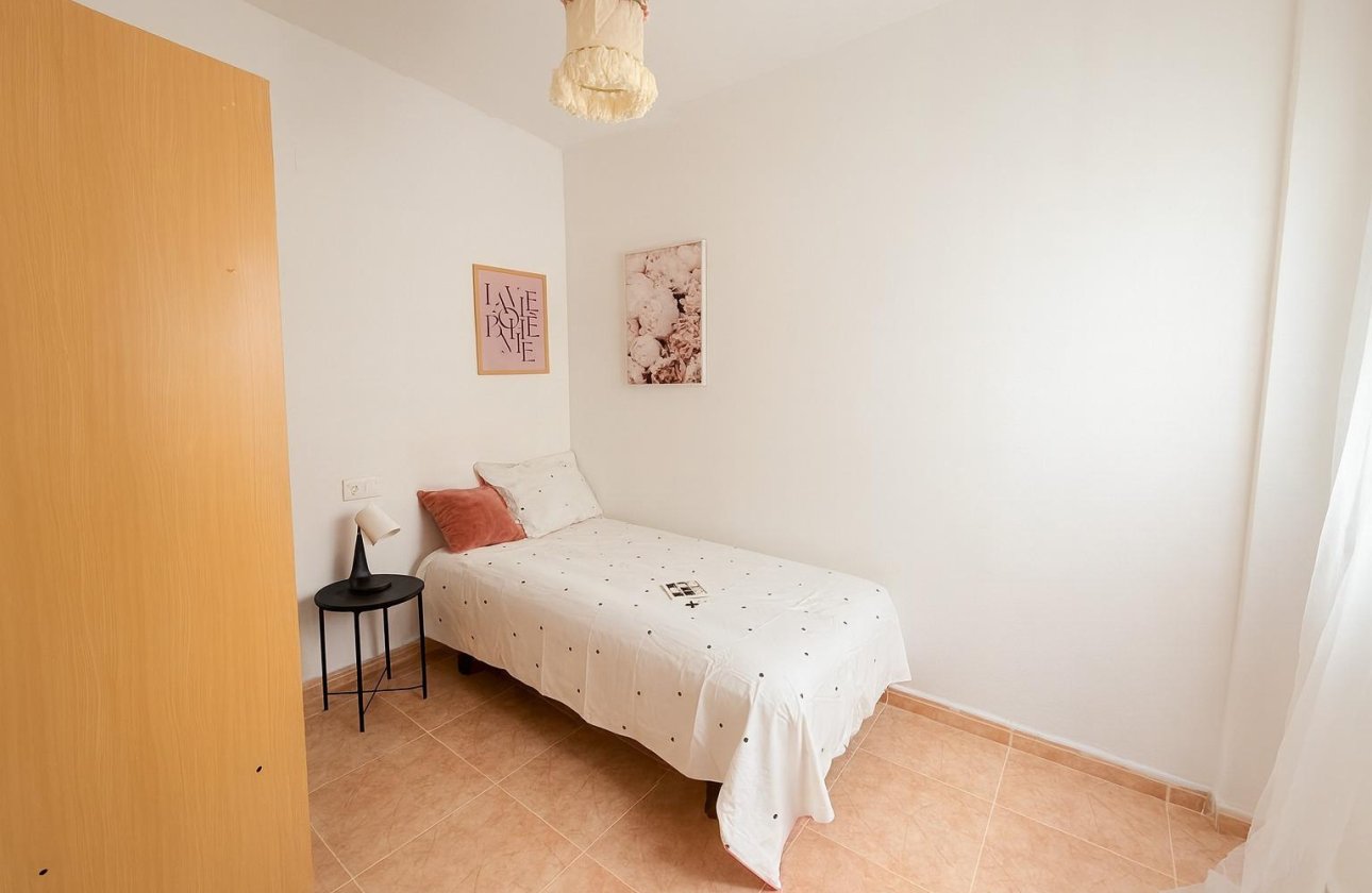 Revente - Appartement -
Torrevieja - PARQUE DE LAS NACIONES