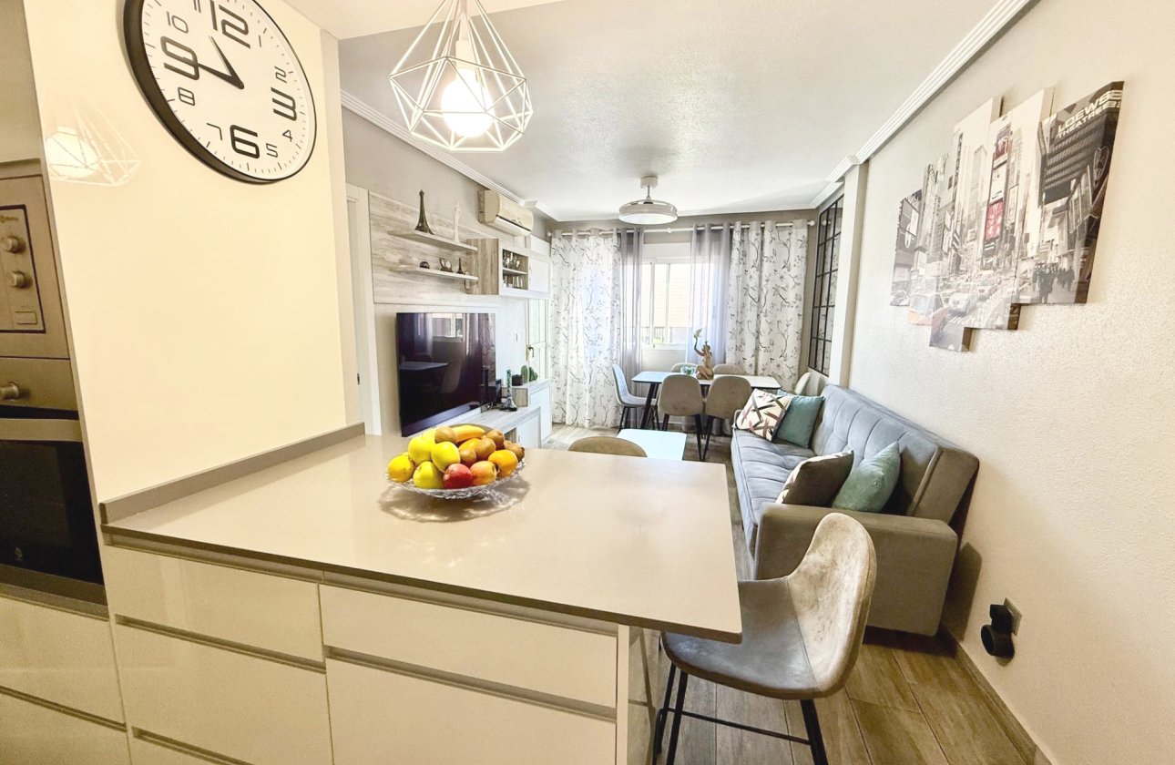 Revente - Appartement -
Torrevieja - PARQUE DE LAS NACIONES