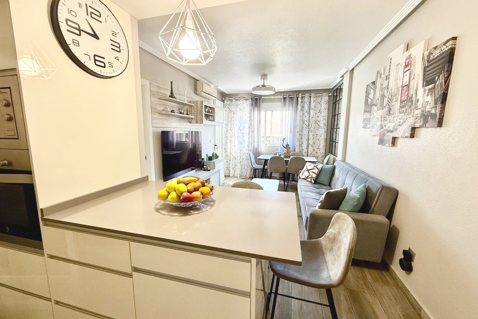 Revente - Appartement -
Torrevieja - PARQUE DE LAS NACIONES