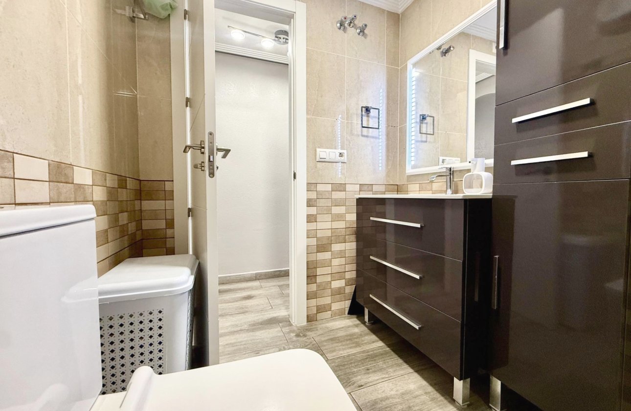 Revente - Appartement -
Torrevieja - PARQUE DE LAS NACIONES