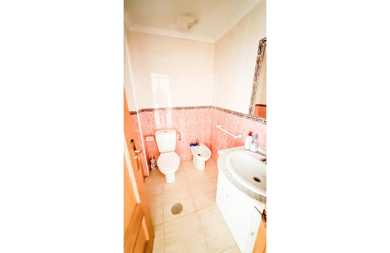 Revente - Appartement -
Torrevieja - PARQUE DE LAS NACIONES