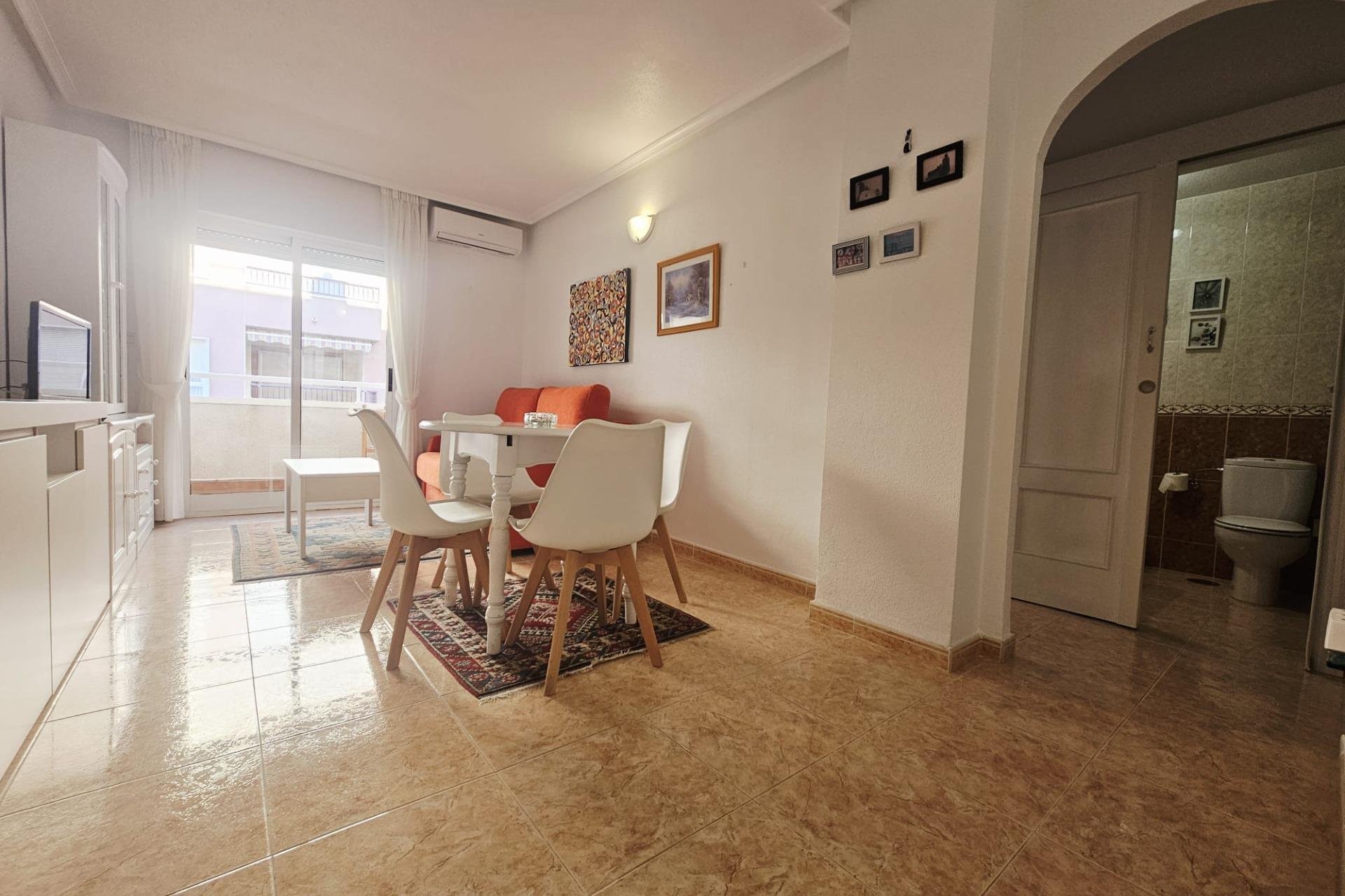 Revente - Appartement -
Torrevieja - PARQUE DE LAS NACIONES