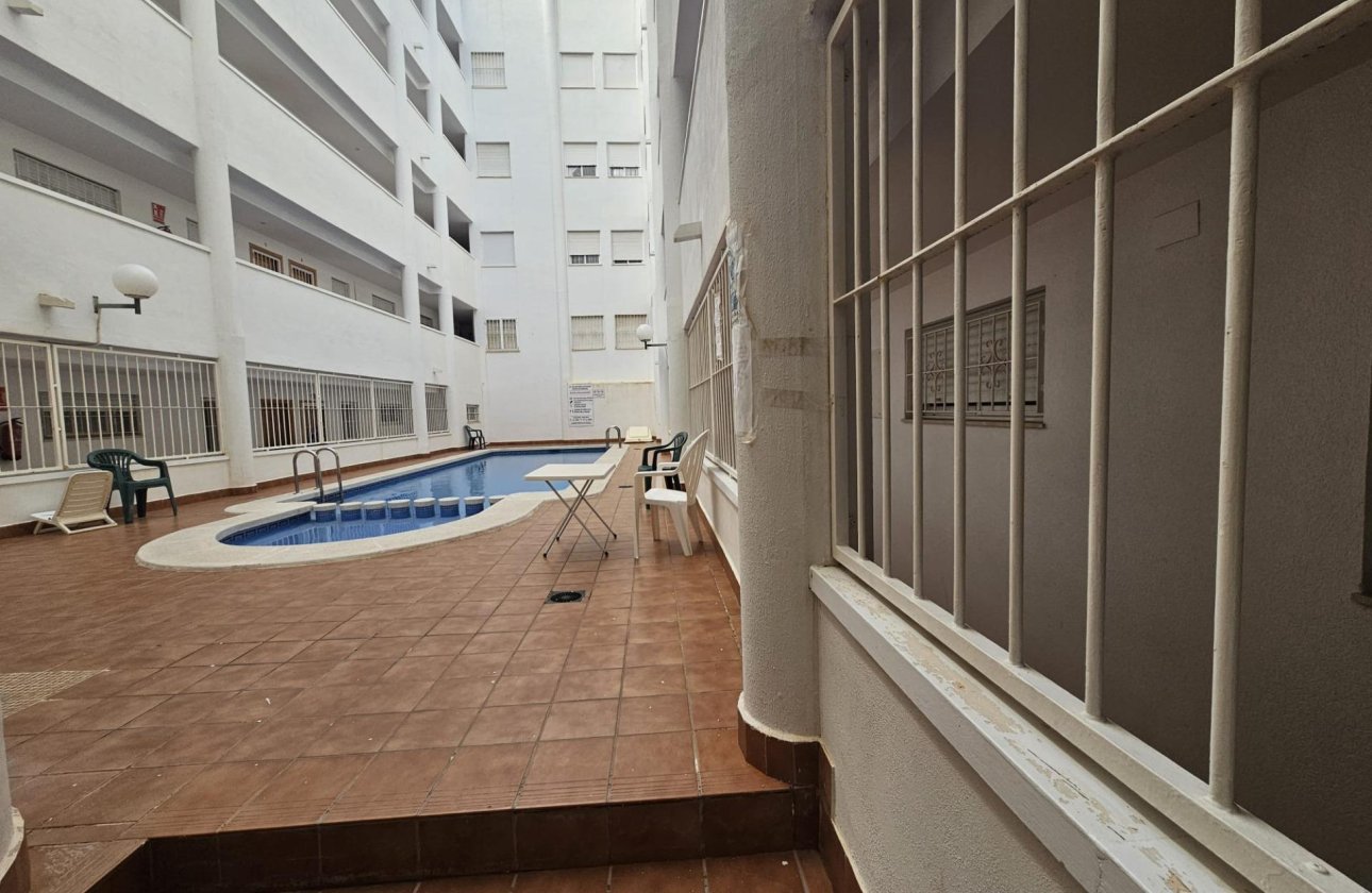Revente - Appartement -
Torrevieja - PARQUE DE LAS NACIONES
